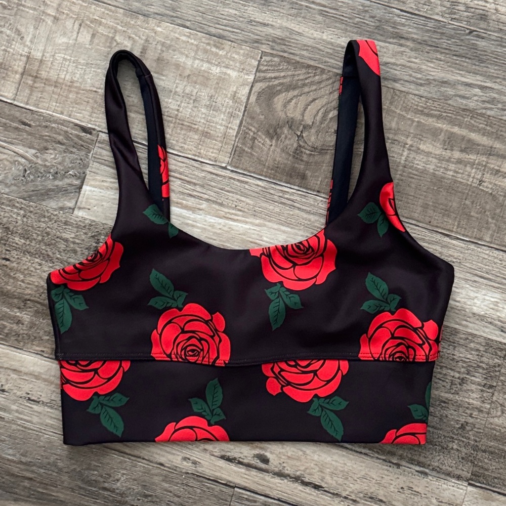NEW, but missing tags - Beach Riot - Leah Bra - Red Rose - Size S